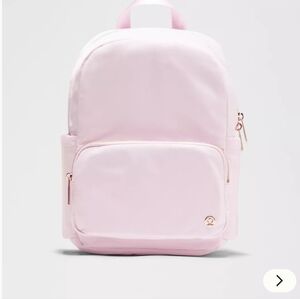 Everywhere Backpack Small 11.5L Metal Hardware